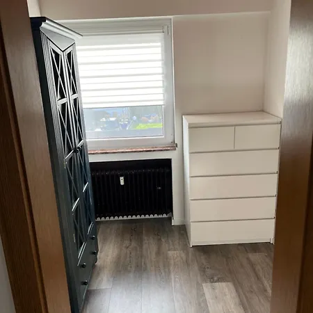 Voll Ausgestattetes In Bergkamen-oberaden Apartment *