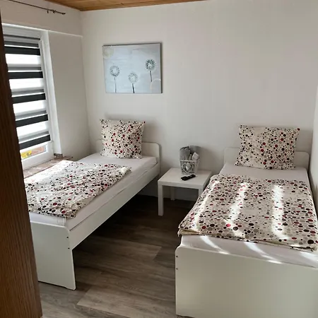 Voll Ausgestattetes In Bergkamen-oberaden Apartment