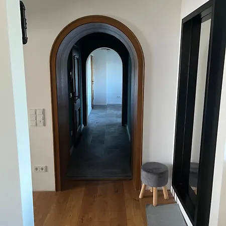 Voll Ausgestattetes In Bergkamen-oberaden Apartment *