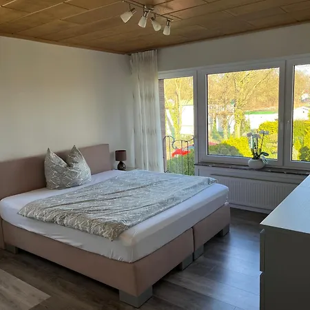 Voll Ausgestattetes In Bergkamen-oberaden Apartment