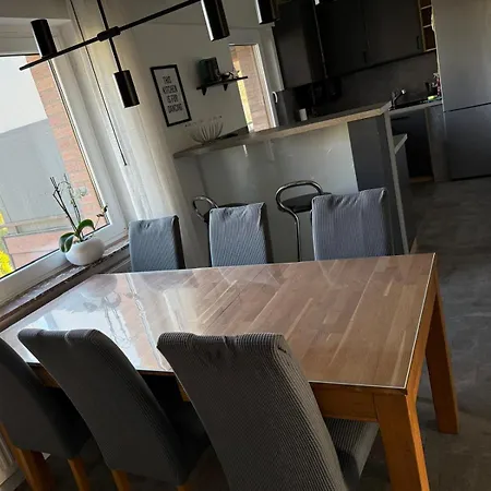 Voll Ausgestattetes In Bergkamen-oberaden Apartament